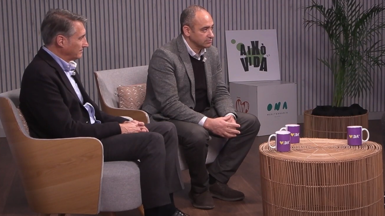 Això és Vida · #11 · Estalvi ètic, Obra social de Colonya, Emili Darder, cooperativisme i eleccions a Alemanya