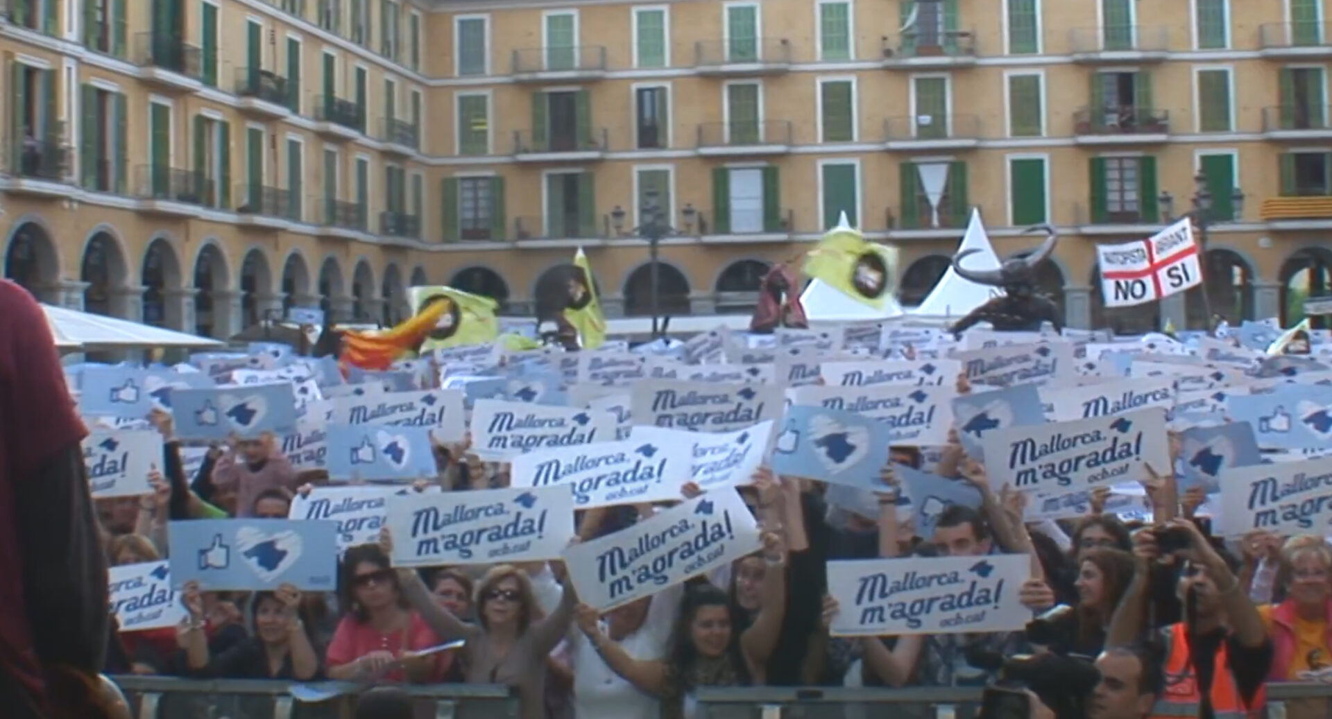 Mallorca, m'agrada! · Diada " " a la plaça Major de Palma, OCB