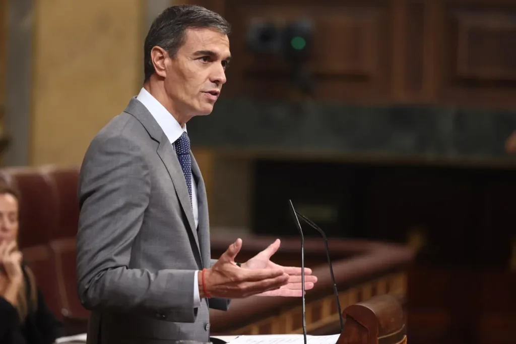 Pedro Sánchez anuncia eleccions per al 29 de novembre: «Hem de triar entre l'onada ultradretà o continuar avançant»