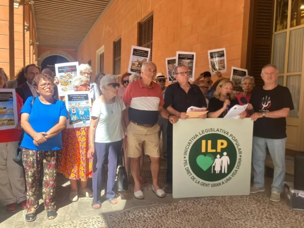 Validen més de 20.000 signatures per a sol·licitar un complement balear a les pensions