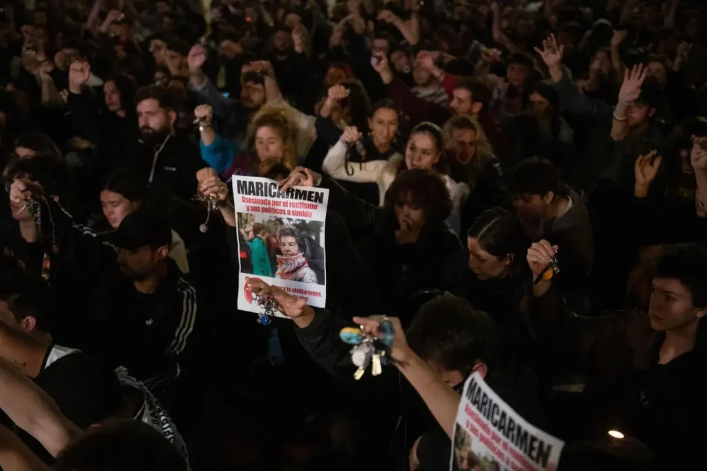 Els acampats a Palma, després de la mort de Maricarmen: «No ha mort, l'han assassinada»