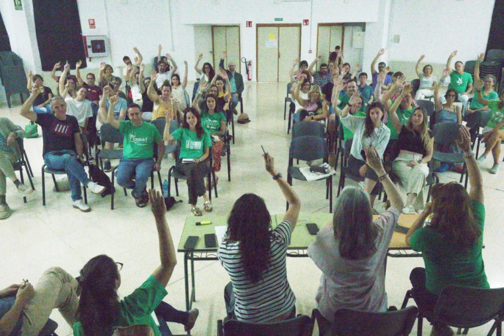 Balanç de la gestió de Prohens en educació de l’Assemblea de Docents: regressió, inacció i fum