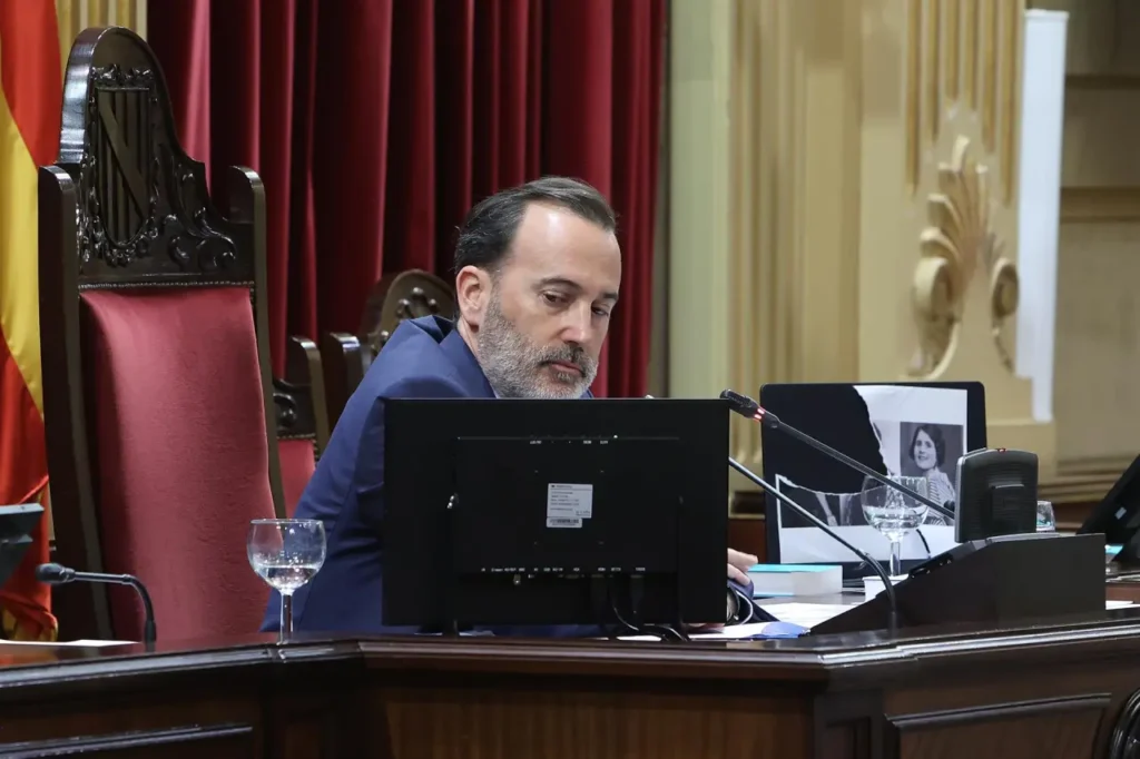 Le Senne (Vox) haurà de tornar a comparèixer davant la justícia pel cas obert per delicte d’odi